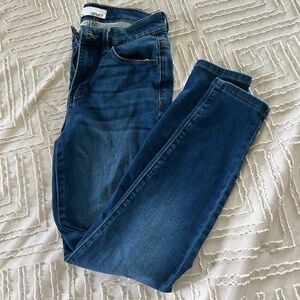 Vervet Denim skinny jeans size 27